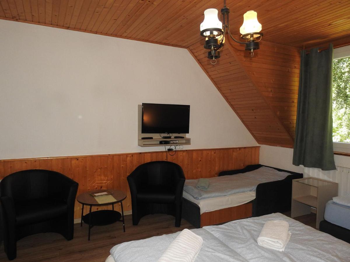 Matraszentimre Panzio Hotel Екстериор снимка